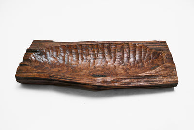【横幅36cm】木の器|樹皮付きの塊を鑿で叩いて仕上げた拭き漆の器 作家:田中陽三 ※画像現品のお届けです。