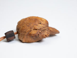 稀少個体】【総高5cm】サンショウウオの根付 木彫り｜樹種：栃