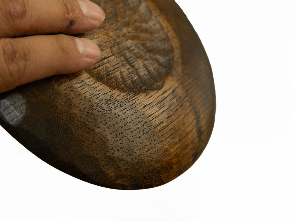 【径15cm】5寸皿 手彫り  樹種：栗  / 木の器 拭き漆 鑿仕上げ curve-132