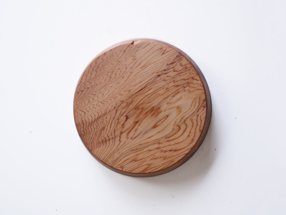 【径12cm】4寸平皿  樹種：屋久杉 / 木の器 蜜蝋クリーム仕上げ curve-135