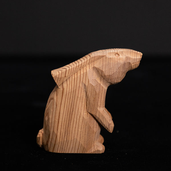 【総高7cm】木彫り うさぎ  樹種：屋久杉 / 干支 兎  置物 縁起物 ※画像現品像の発送です