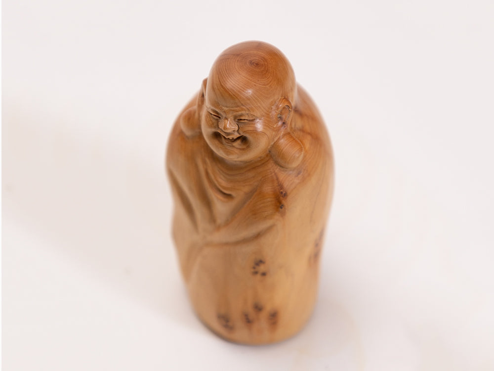 【総高9cm】布袋様 崖柏木（ヤーバイボク） 木彫り 置物 握り木