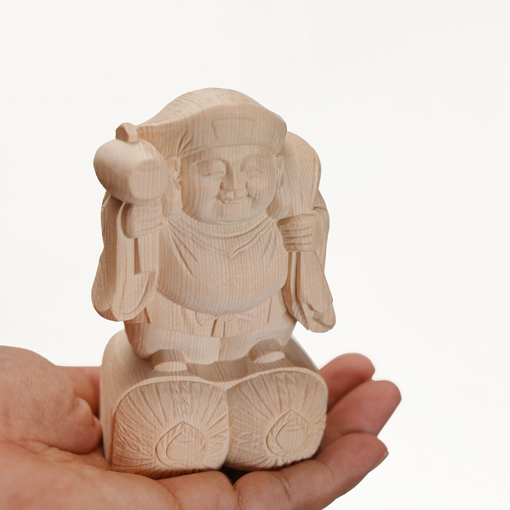 【総高11cm】大黒様 立像 木彫り 樹種：ひのき / 大黒天 置物 縁起物 ※画像現品像の発送です