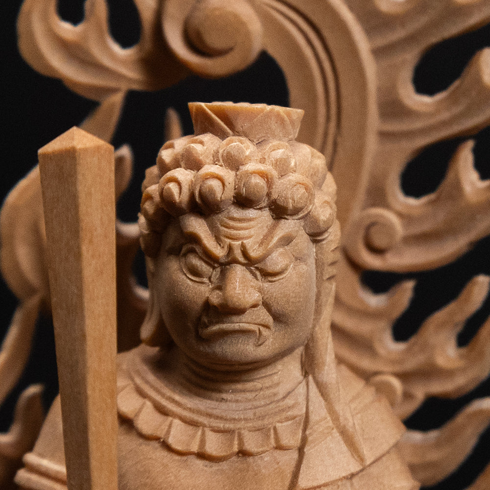 【総高11cm】不動明王 座像 木彫り 樹種：柘植 / お不動様 置物 縁起物 ※画像現品像の発送です