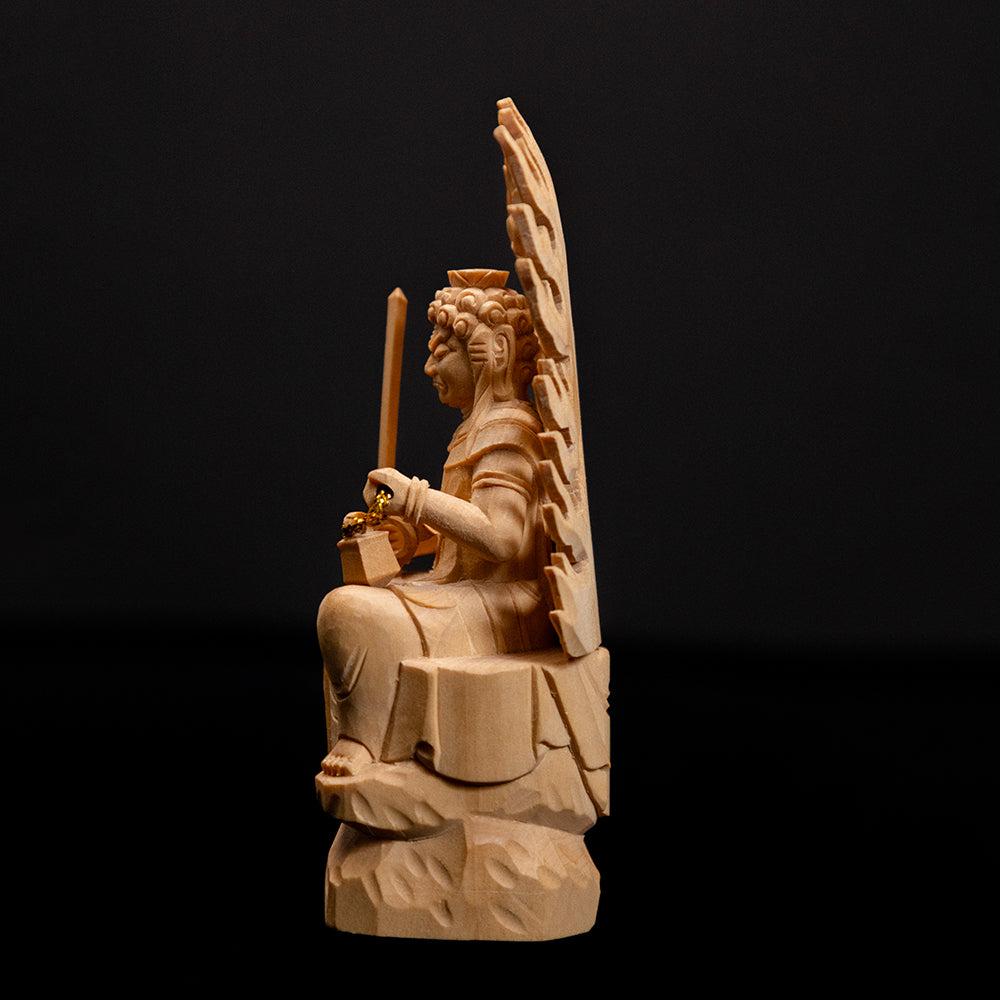 【総高11cm】不動明王 座像 木彫り 樹種：柘植 / お不動様 置物 縁起物 ※画像現品像の発送です