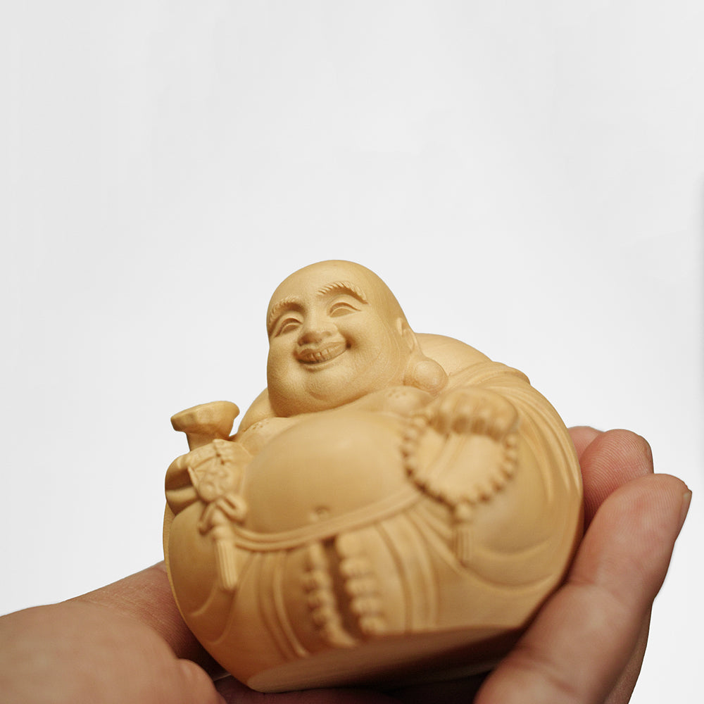 【総高7cm】木彫り 丸布袋  樹種：柘植 /  布袋様 置物 縁起物 ※画像現品像の発送です