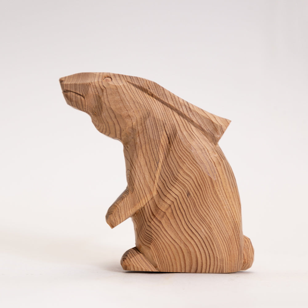 【総高7cm】木彫り うさぎ  樹種：屋久杉 / 干支 兎  置物 縁起物 ※画像現品像の発送です