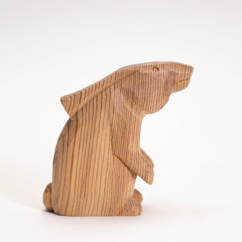 【総高7cm】木彫り うさぎ  樹種：屋久杉 / 干支 兎  置物 縁起物 ※画像現品像の発送です