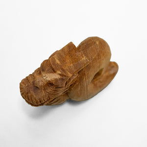 【総高5cm】木彫り 龍  樹種：屋久杉 / 干支 竜 辰 置物 縁起物 ※画像現品像の発送です