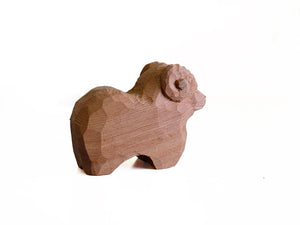 【総高5cm】木彫り 羊  樹種：屋久杉 / 干支 ひつじ 未 置物 縁起物 ※画像現品像の発送です