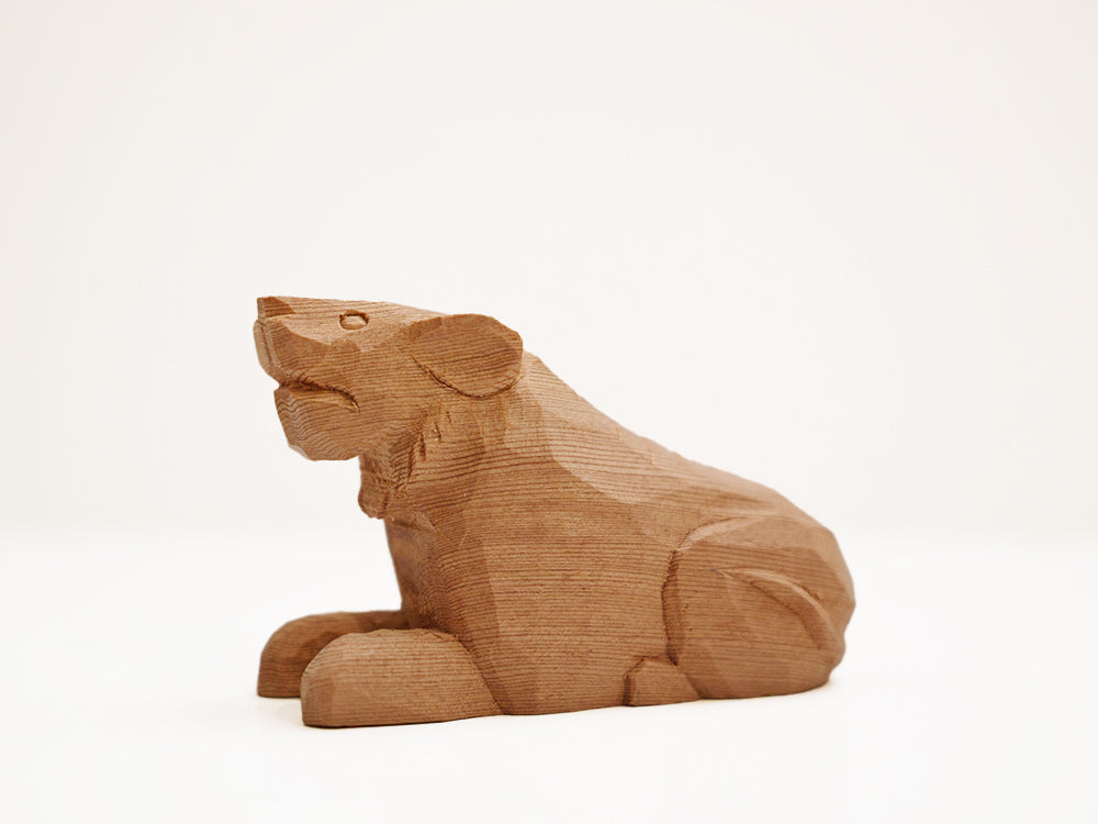 【総高5cm】木彫り 虎  樹種：屋久杉 / 干支 寅 置物 縁起物 ※画像現品像の発送です