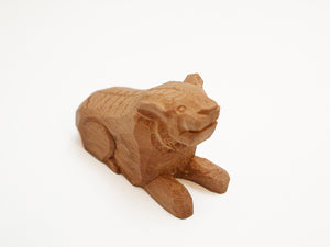 【総高5cm】木彫り 虎  樹種：屋久杉 / 干支 寅 置物 縁起物 ※画像現品像の発送です